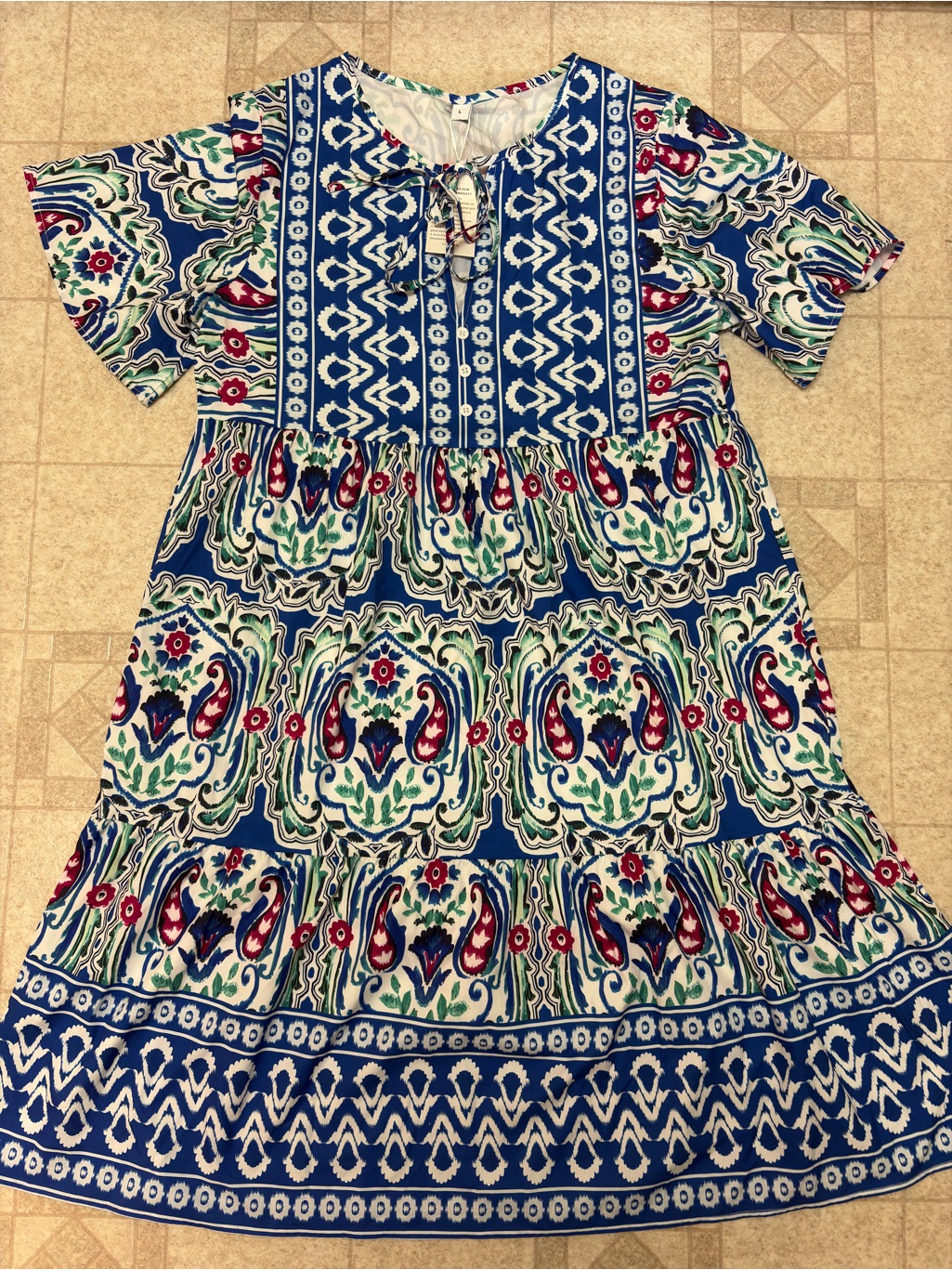Women’s Bohemian Style Mixed-Print Tiered Midi Dress With Tie Neck Size Large